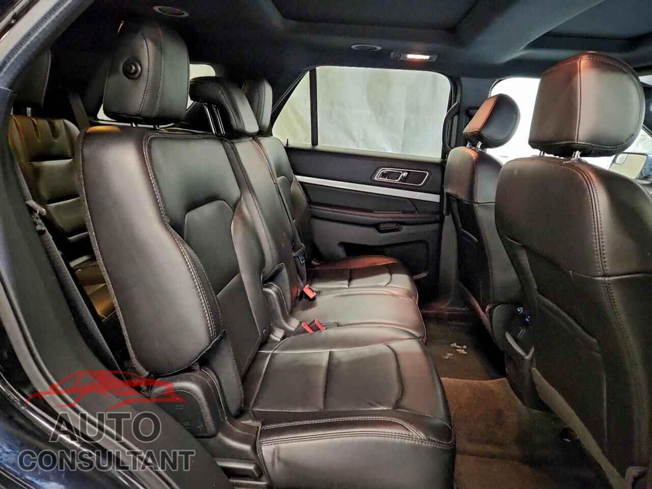 FORD EXPLORER 2017 - 1FM5K8D80HGC60573