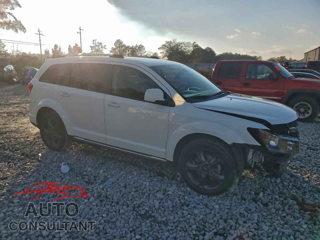 DODGE JOURNEY 2018 - 3C4PDCGGXJT376183