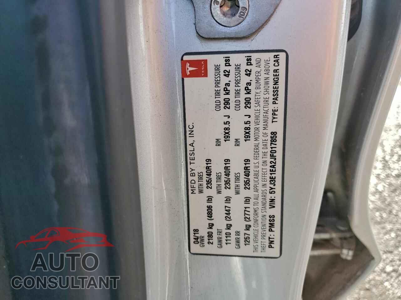 TESLA MODEL 3 2018 - 5YJ3E1EA2JF017858