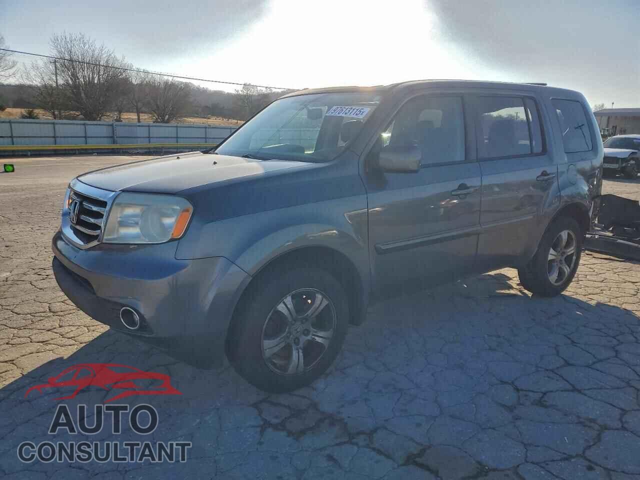 HONDA PILOT 2013 - 5FNYF3H66DB038903
