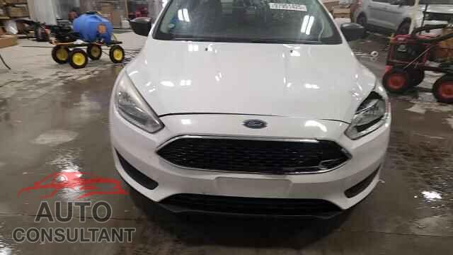 FORD FOCUS 2015 - 1FADP3E20FL367888
