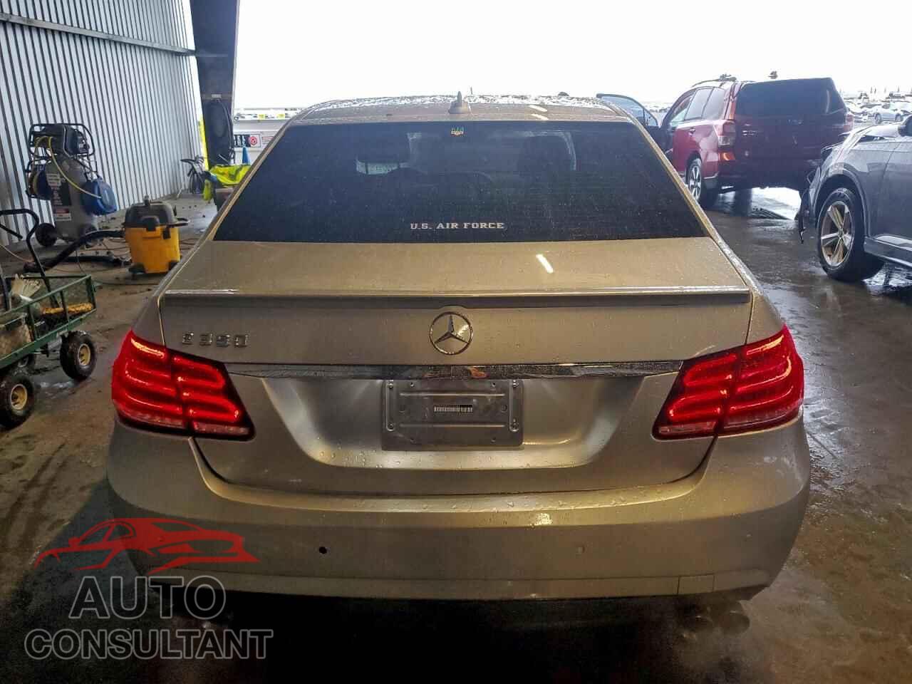 MERCEDES-BENZ E-CLASS 2013 - WDDHF5KB7DA732905