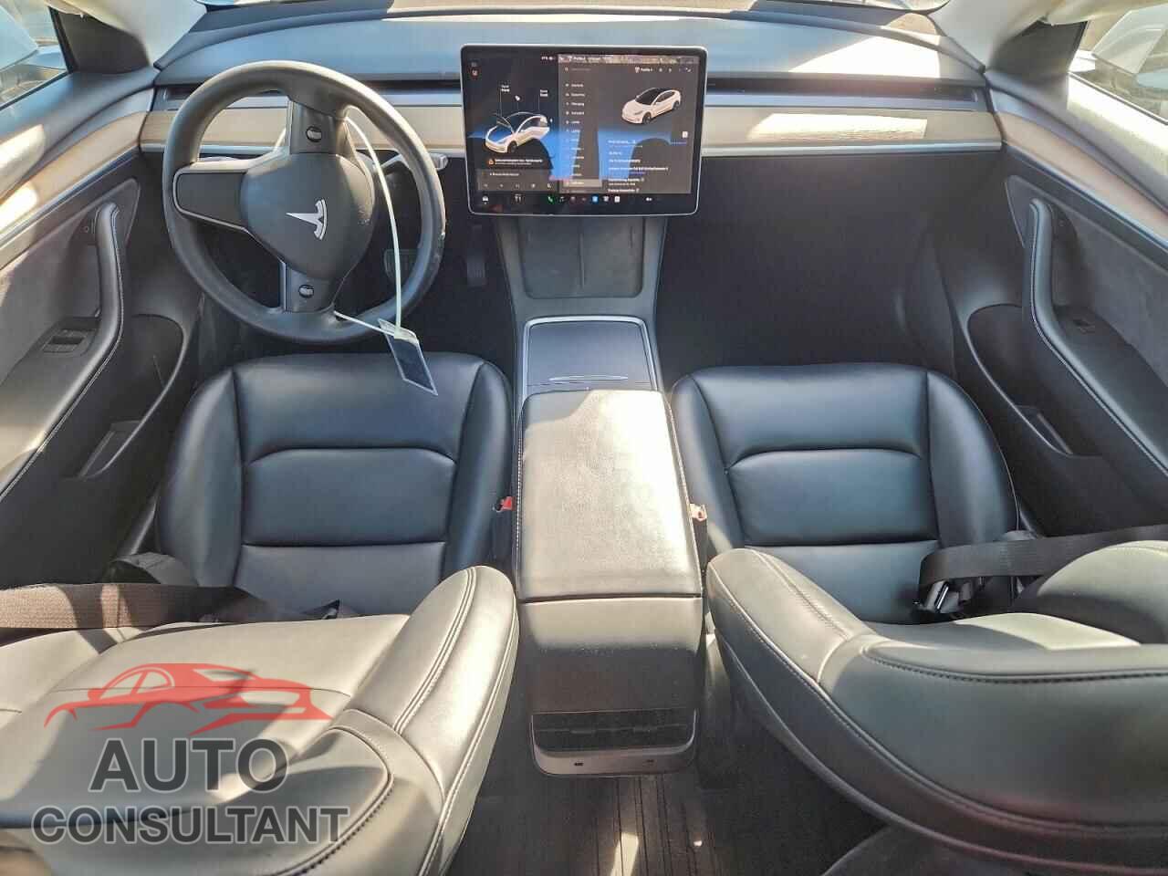 TESLA MODEL 3 2021 - 5YJ3E1EA4MF063616