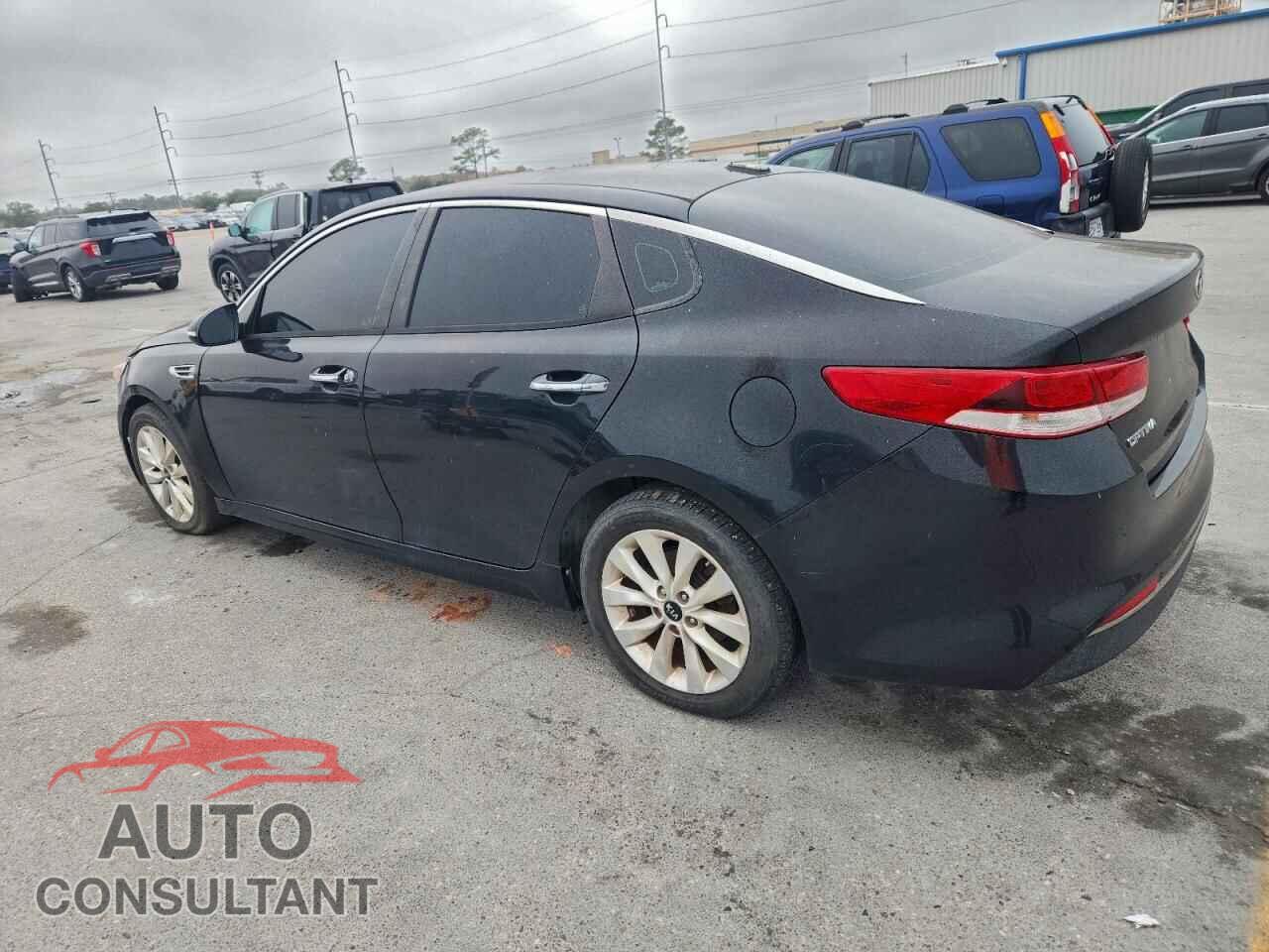 KIA OPTIMA 2016 - 5XXGT4L32GG020097