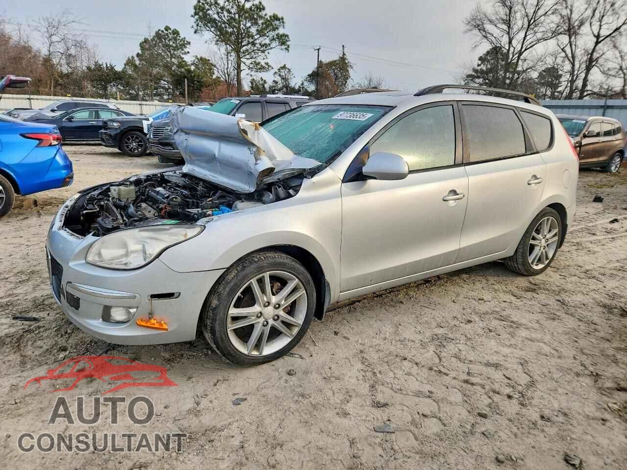 HYUNDAI ELANTRA 2010 - KMHDC8AE9AU061161