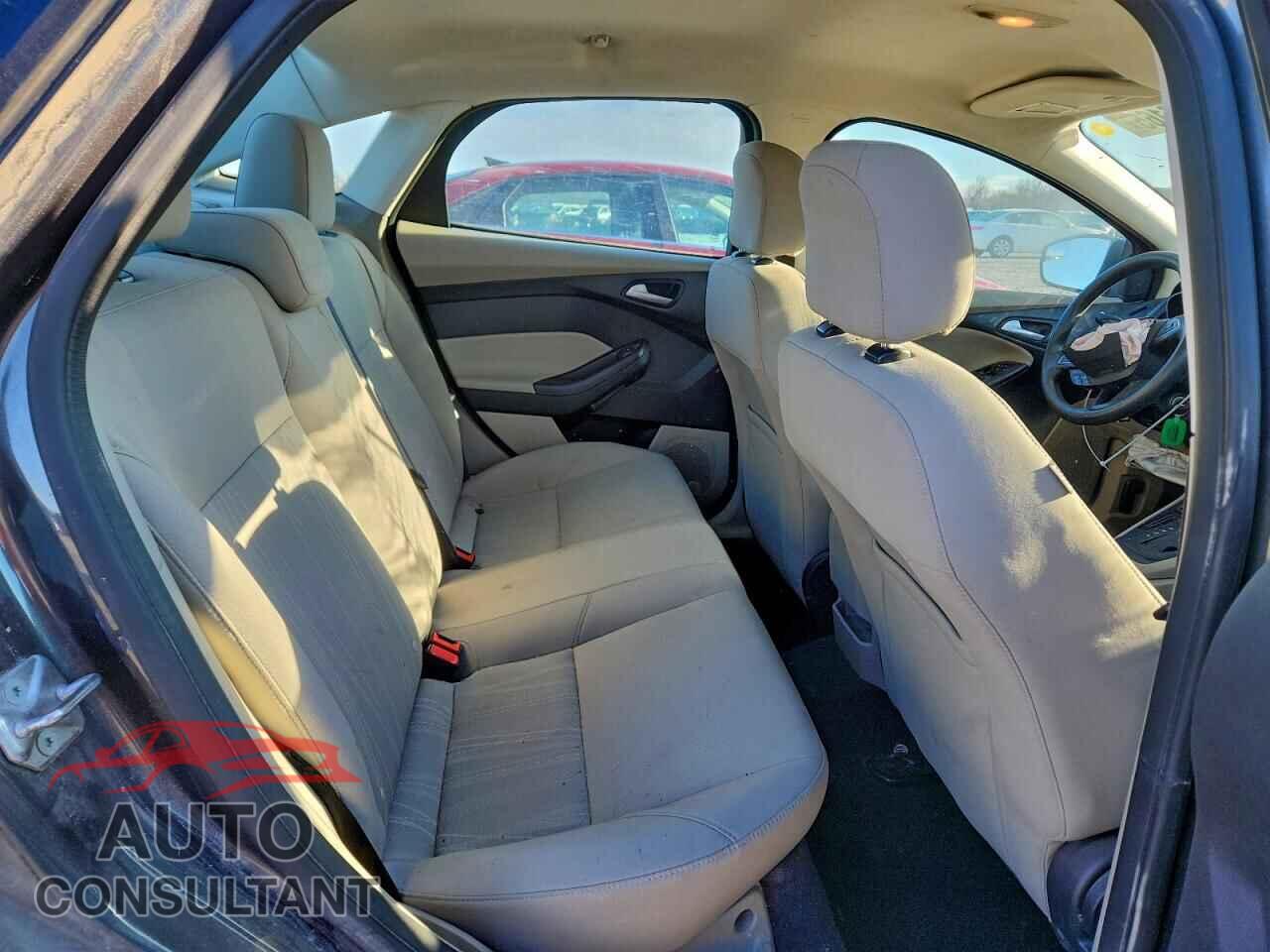 FORD FOCUS 2017 - 1FADP3F22HL203849
