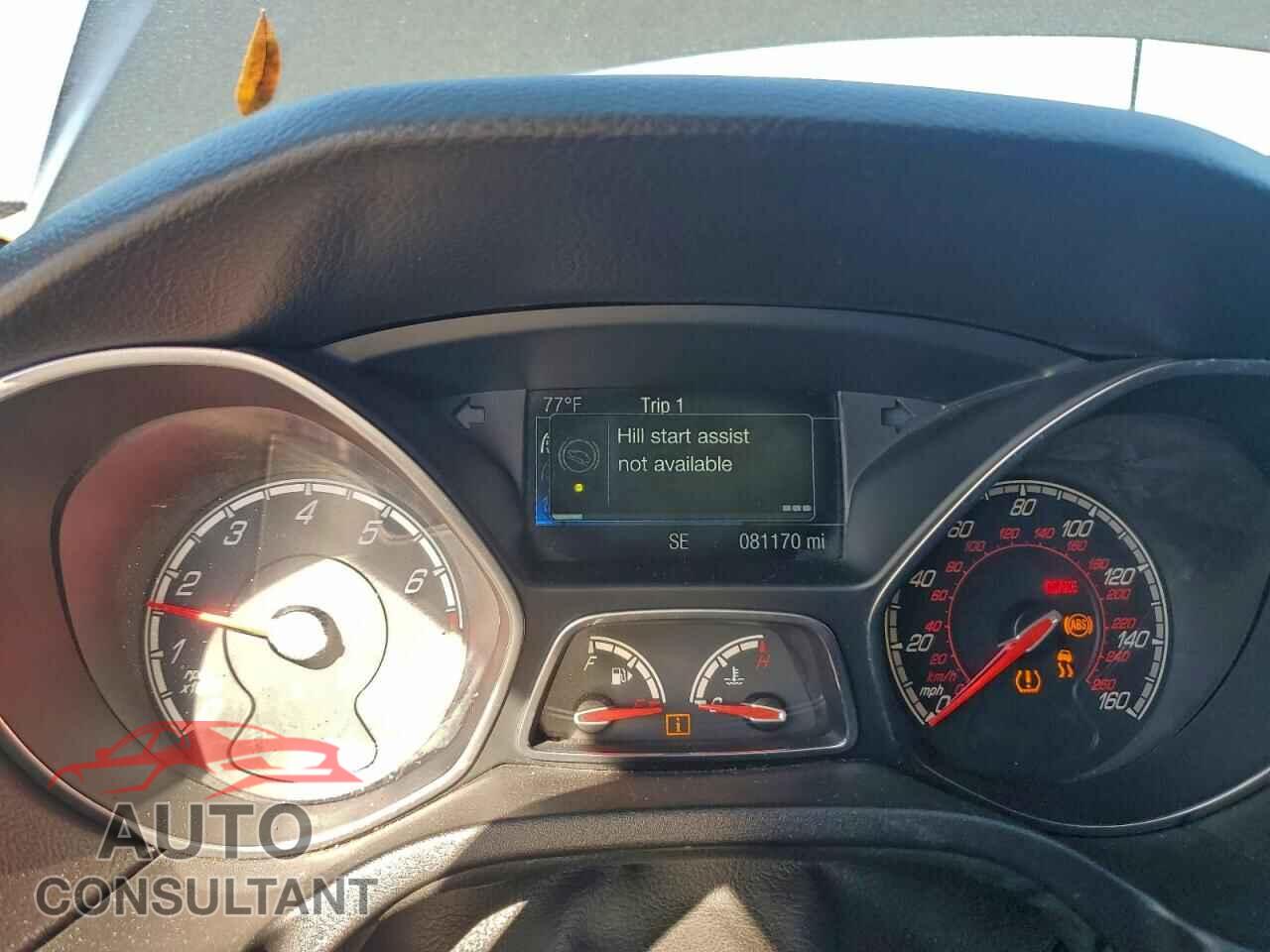 FORD FOCUS 2014 - 1FADP3L92EL179579