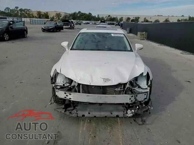 LEXUS IS 2019 - JTHBA1D20K5085014