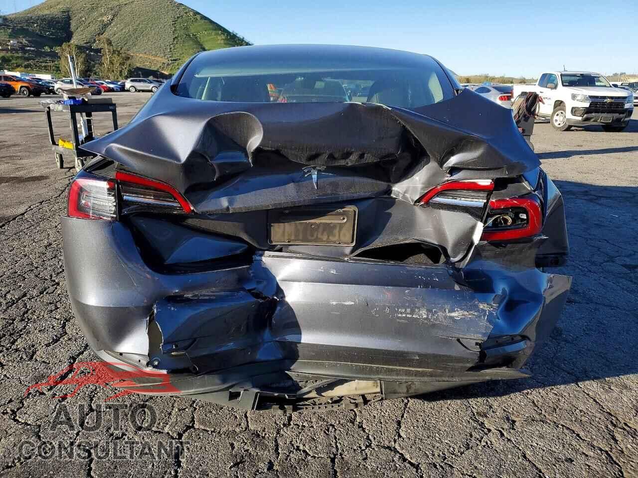 TESLA MODEL 3 2023 - 5YJ3E1EA9PF447217