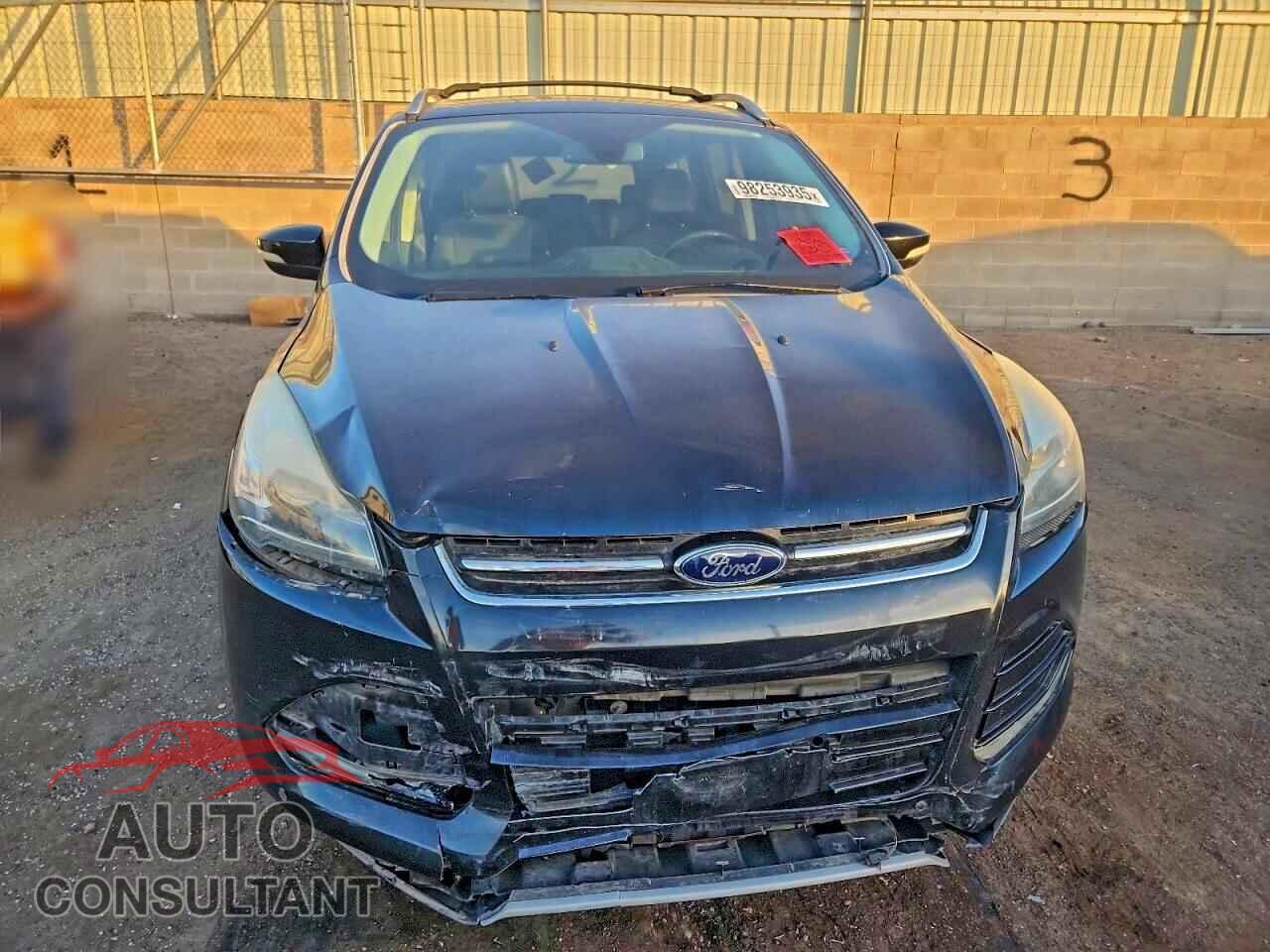 FORD ESCAPE 2014 - 1FMCU9J97EUB01700