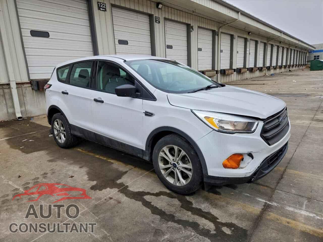 FORD ESCAPE 2017 - 1FMCU0F76HUE04507