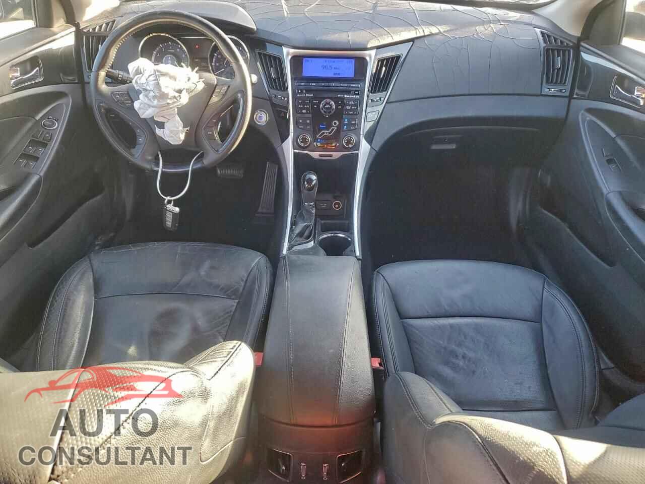 HYUNDAI SONATA 2011 - 5NPEC4AC3BH293962