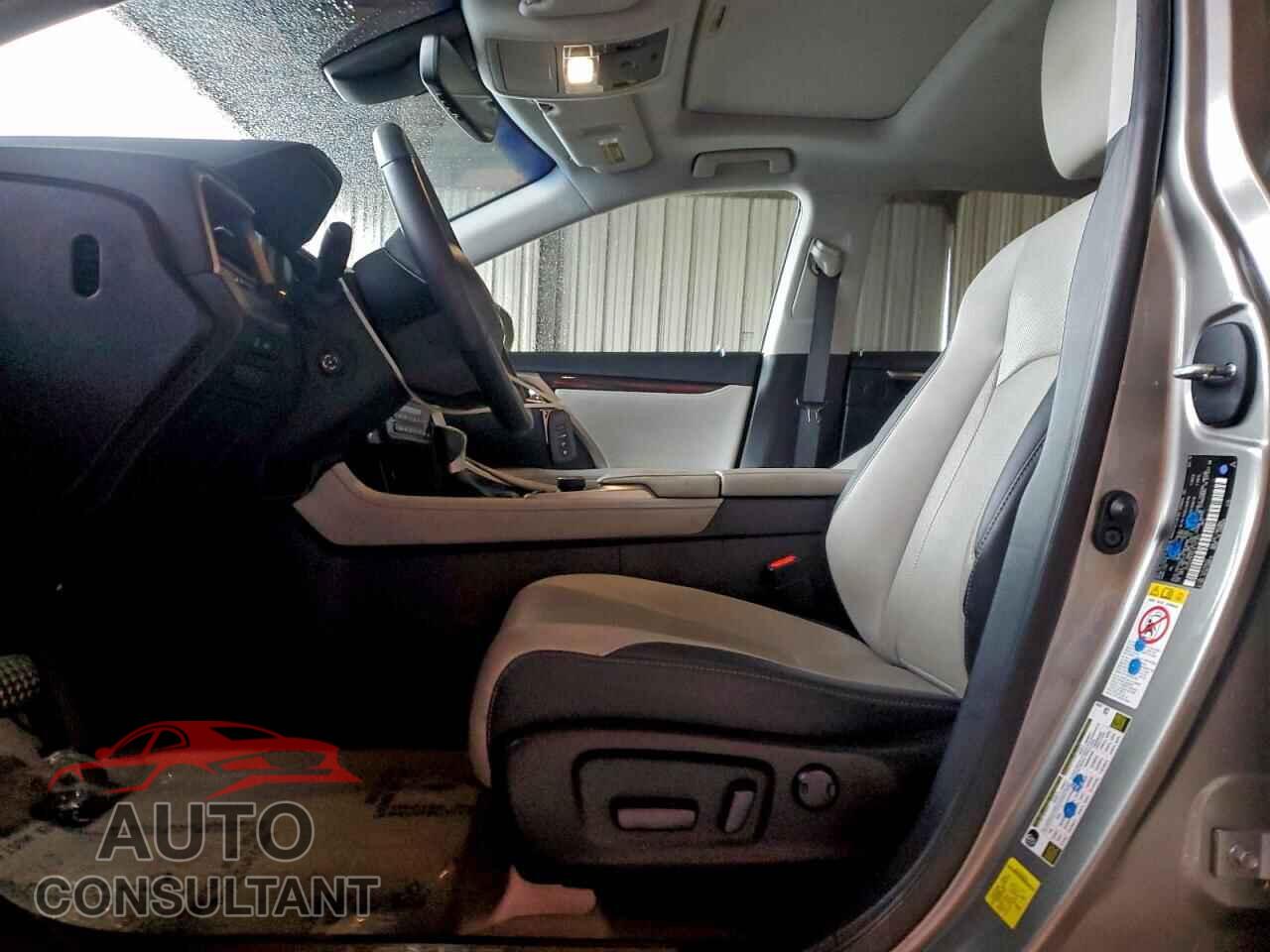 LEXUS RX350 2018 - 2T2ZZMCA5JC117357