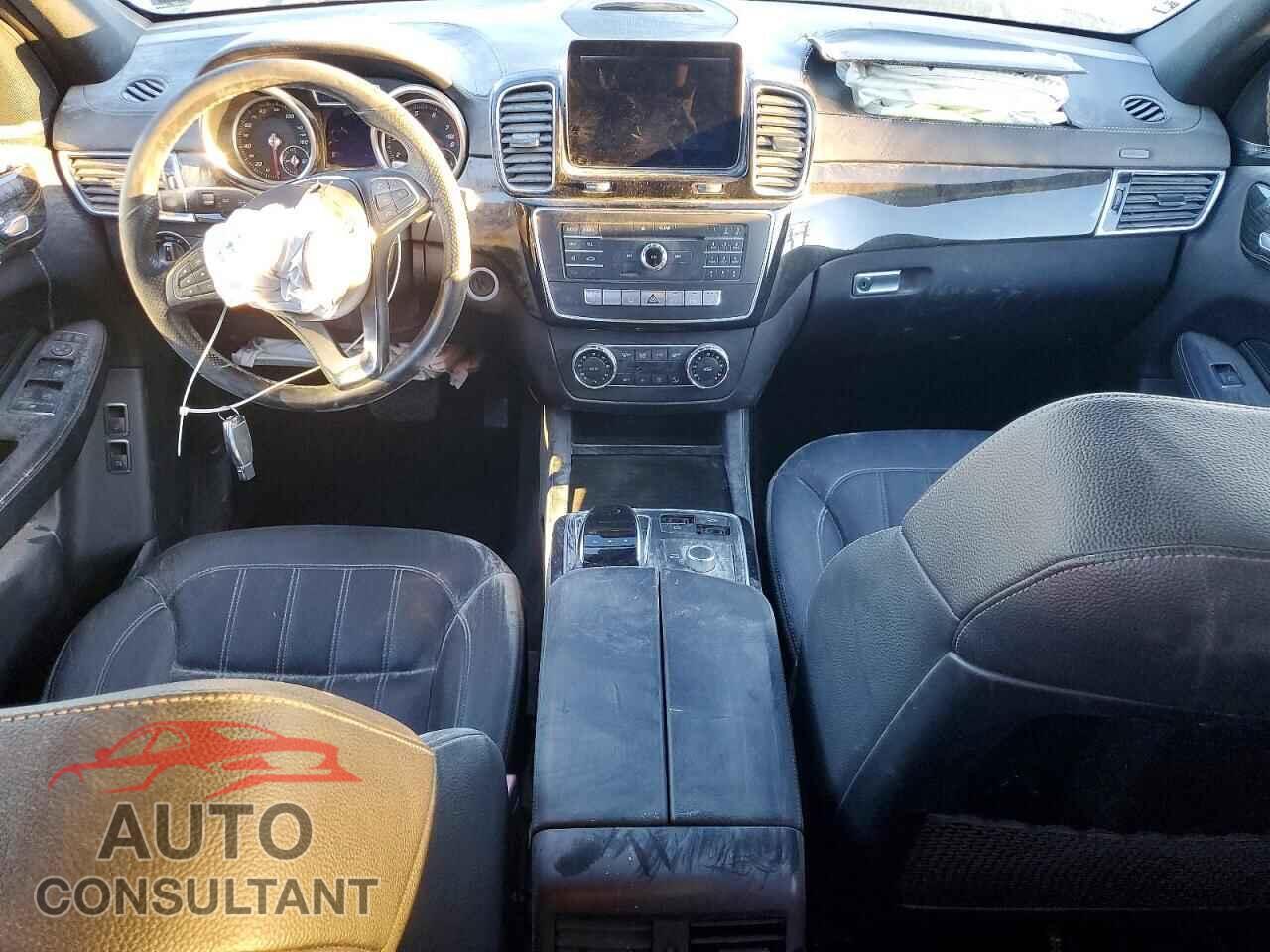 MERCEDES-BENZ GLS-CLASS 2017 - 4JGDF6EE4HA821871