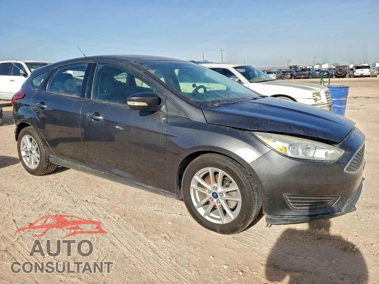 FORD FOCUS 2017 - 1FADP3K27HL217932