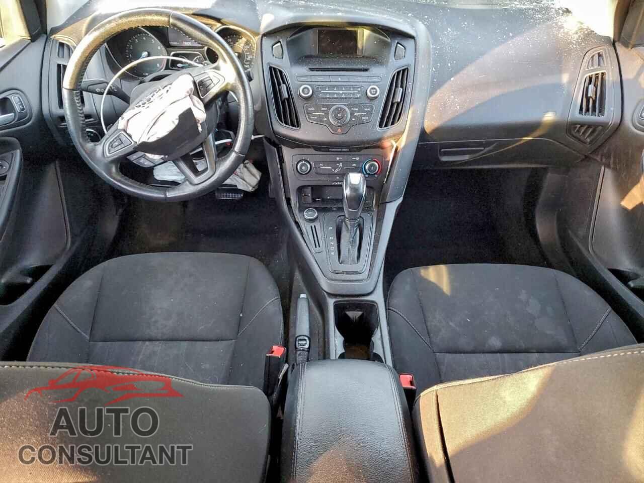 FORD FOCUS 2016 - 1FADP3F29GL240153