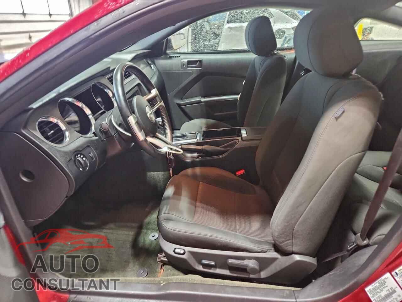 FORD MUSTANG 2014 - 1ZVBP8CF4E5325650