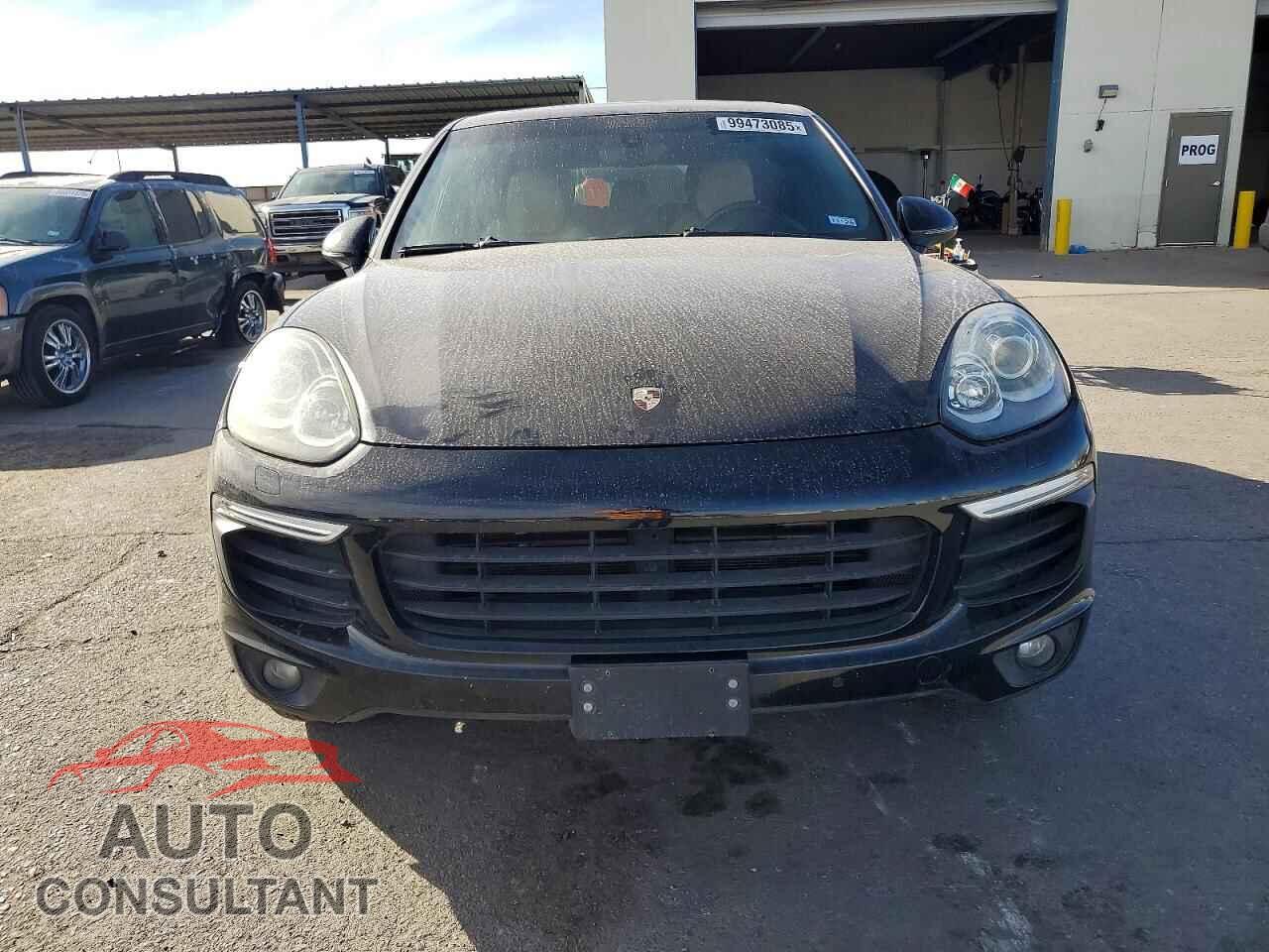 PORSCHE CAYENNE 2017 - WP1AA2A22HKA91042
