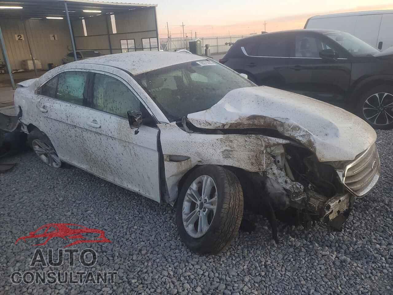 FORD TAURUS 2015 - 1FAHP2E83FG141160