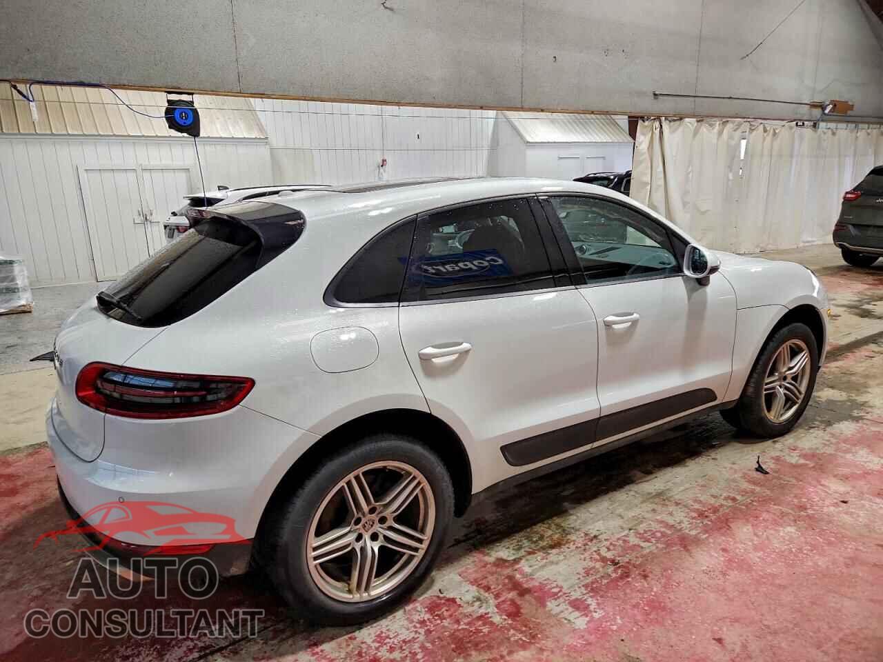 PORSCHE MACAN 2018 - WP1AA2A59JLB01849