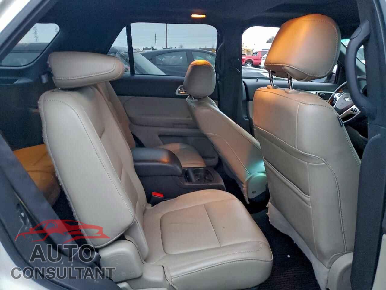 FORD EXPLORER 2014 - 1FM5K8F82EGB40928