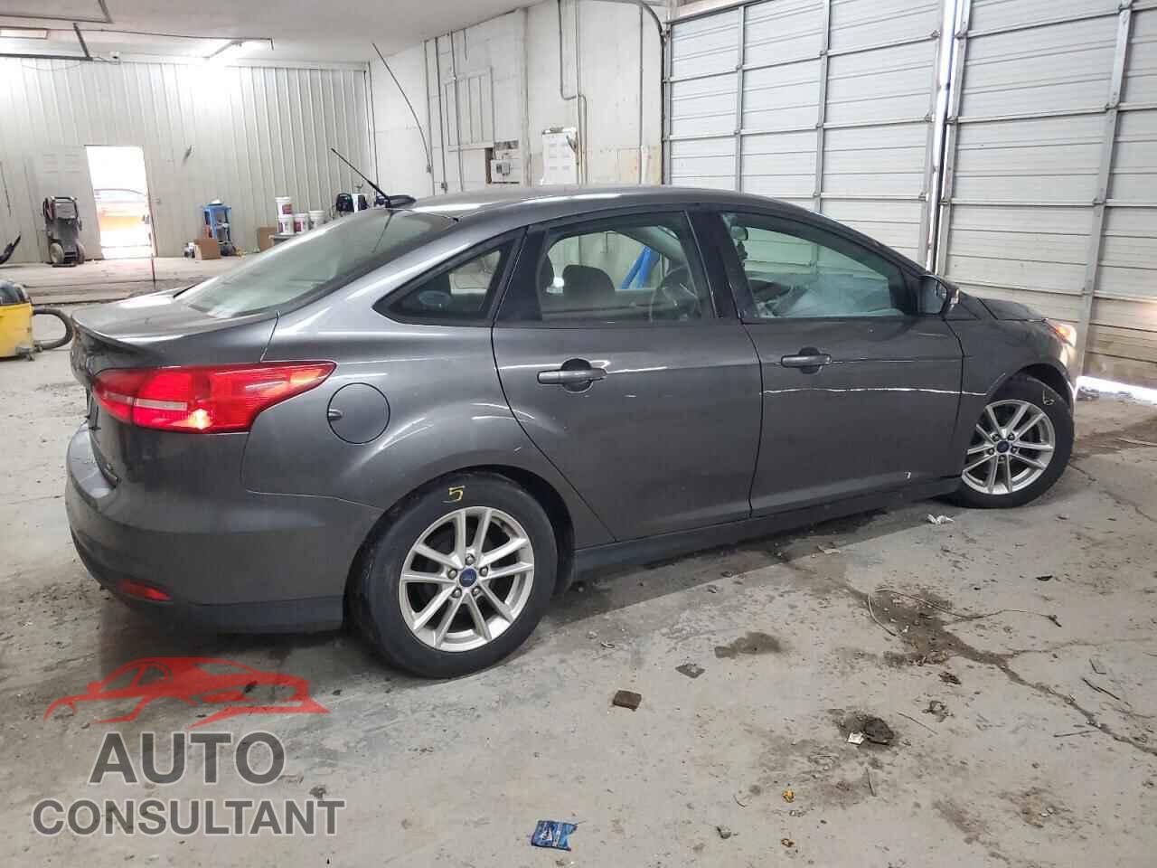 FORD FOCUS 2015 - 1FADP3F25FL249530