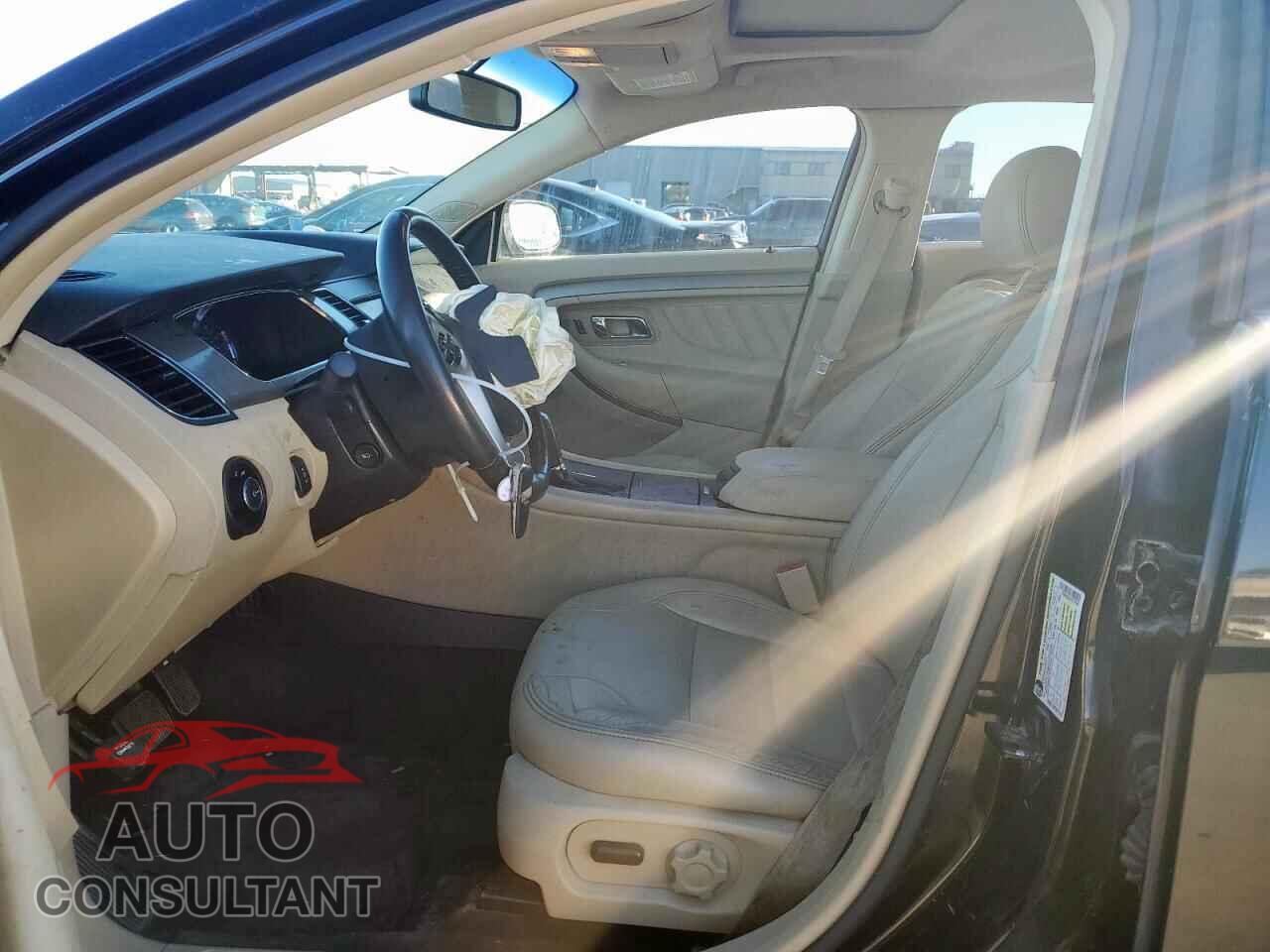FORD TAURUS 2015 - 1FAHP2E81FG131680