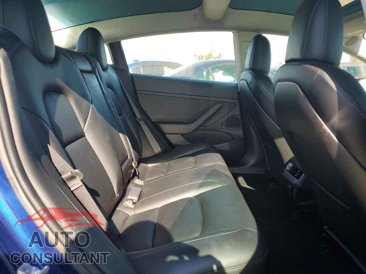 TESLA MODEL 3 2019 - 5YJ3E1EA0KF436096