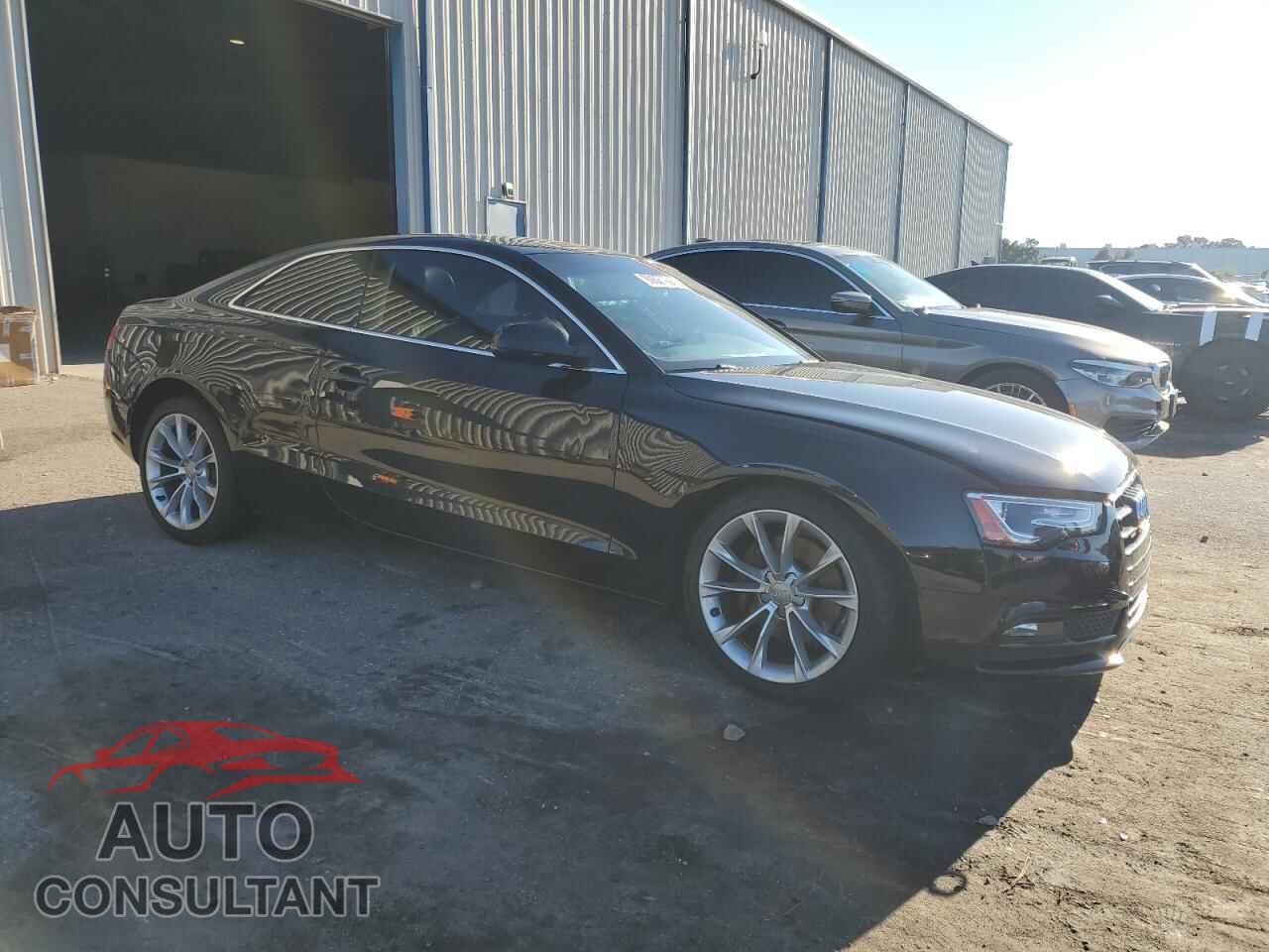 AUDI A5 2013 - WAUCFAFR9DA042588