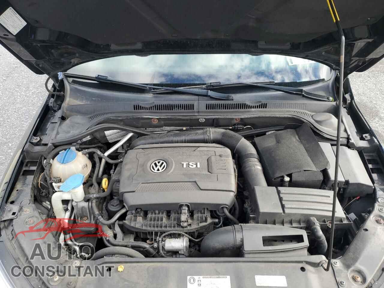 VOLKSWAGEN JETTA 2017 - 3VWL17AJ1HM339933