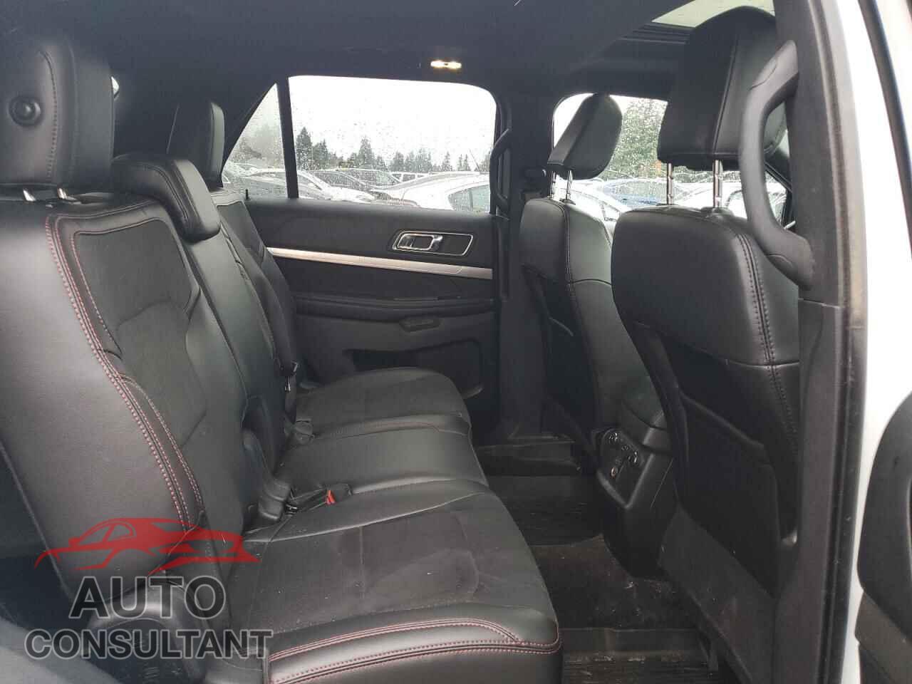 FORD EXPLORER 2018 - 1FM5K8D87JGB80306