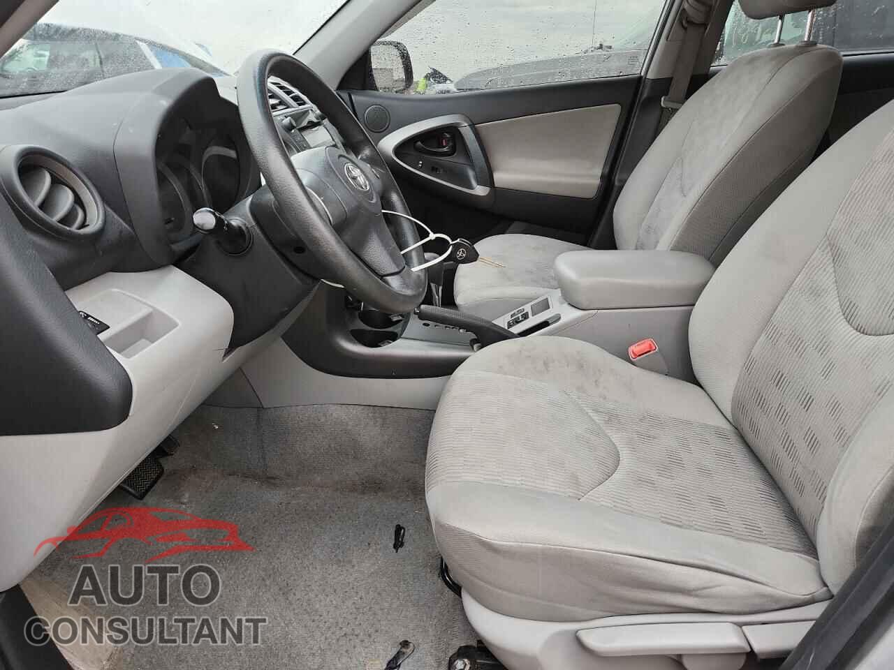 TOYOTA RAV4 2011 - 2T3BF4DV2BW166569
