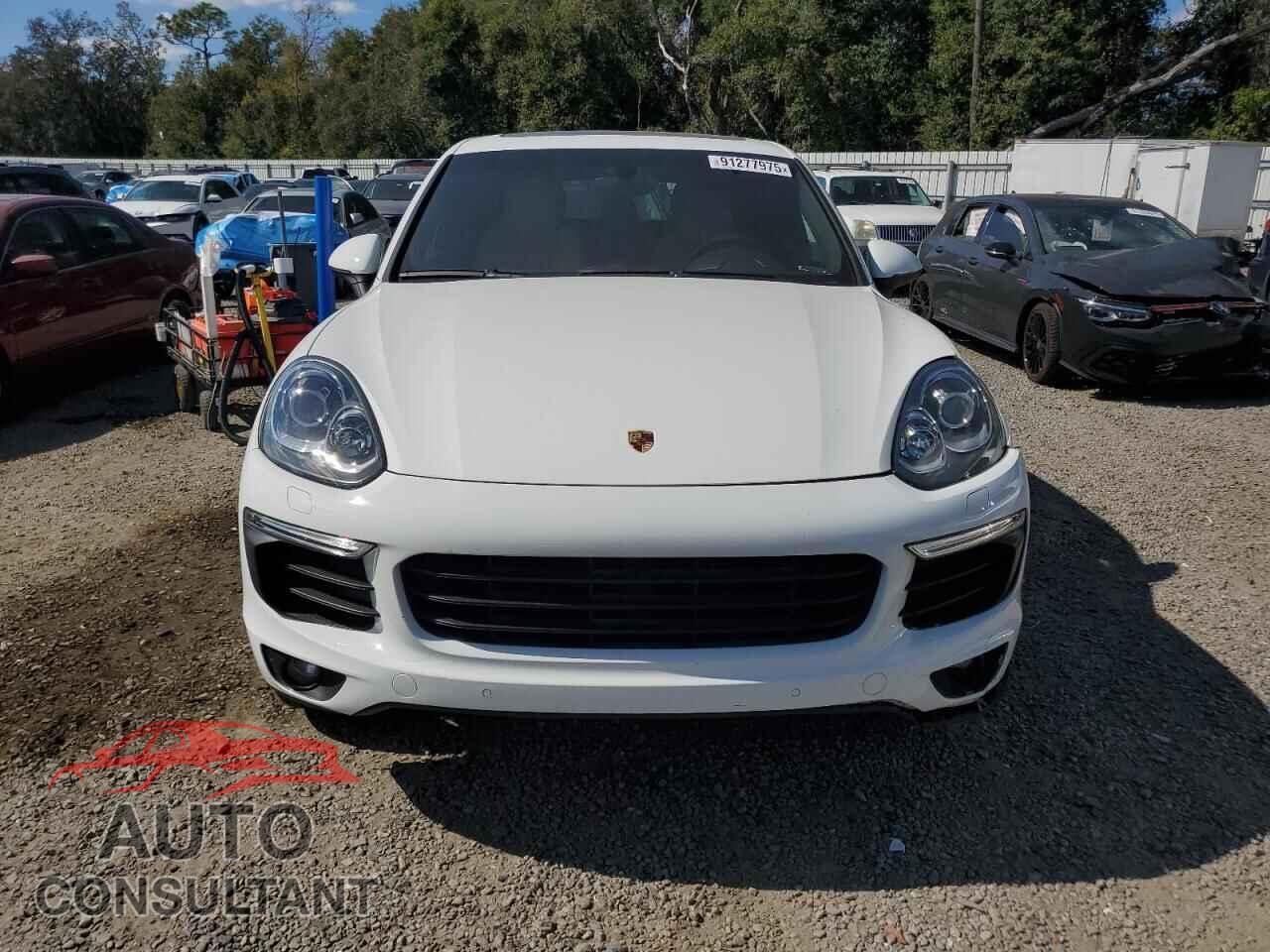 PORSCHE CAYENNE 2018 - WP1AA2A28JKA05660