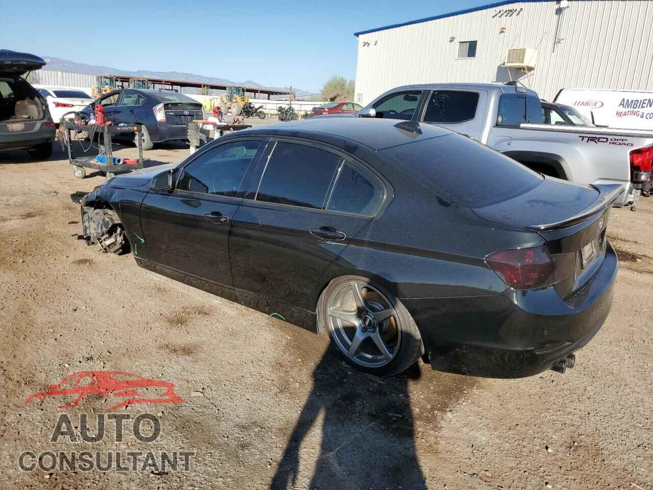 BMW 3 SERIES 2015 - WBA3A5C56FF610986