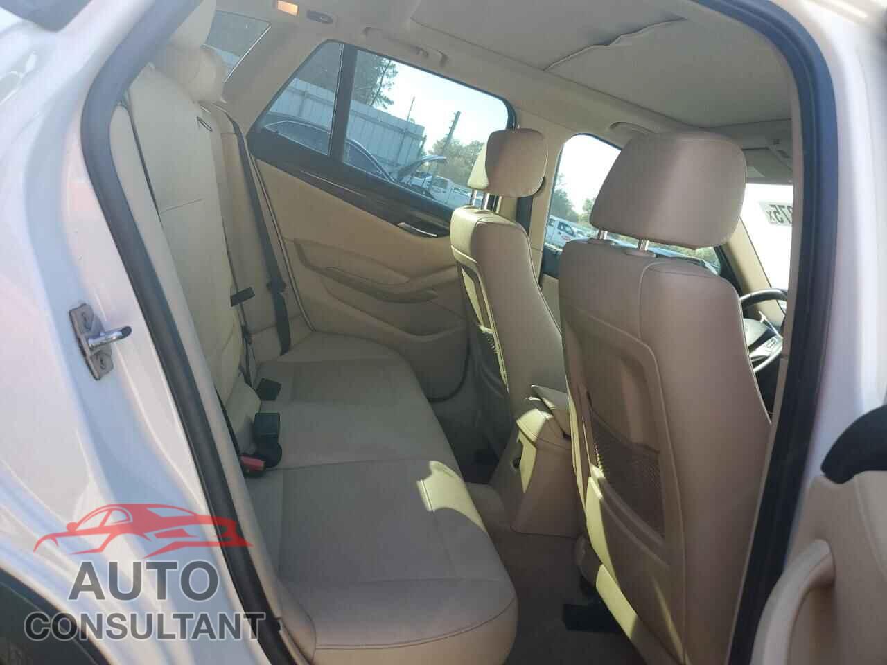 BMW X1 2014 - WBAVM1C58EVW55201