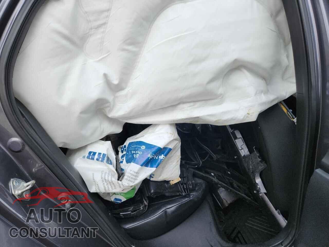 HONDA CIVIC 2019 - 2HGFC2F82KH551475