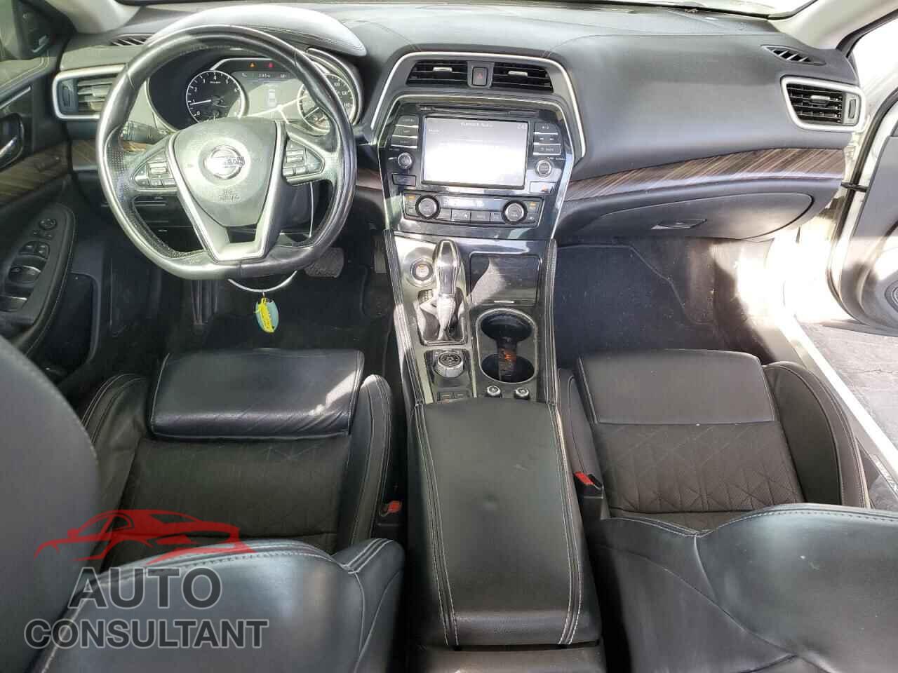 NISSAN MAXIMA 2017 - 1N4AA6AP1HC410693