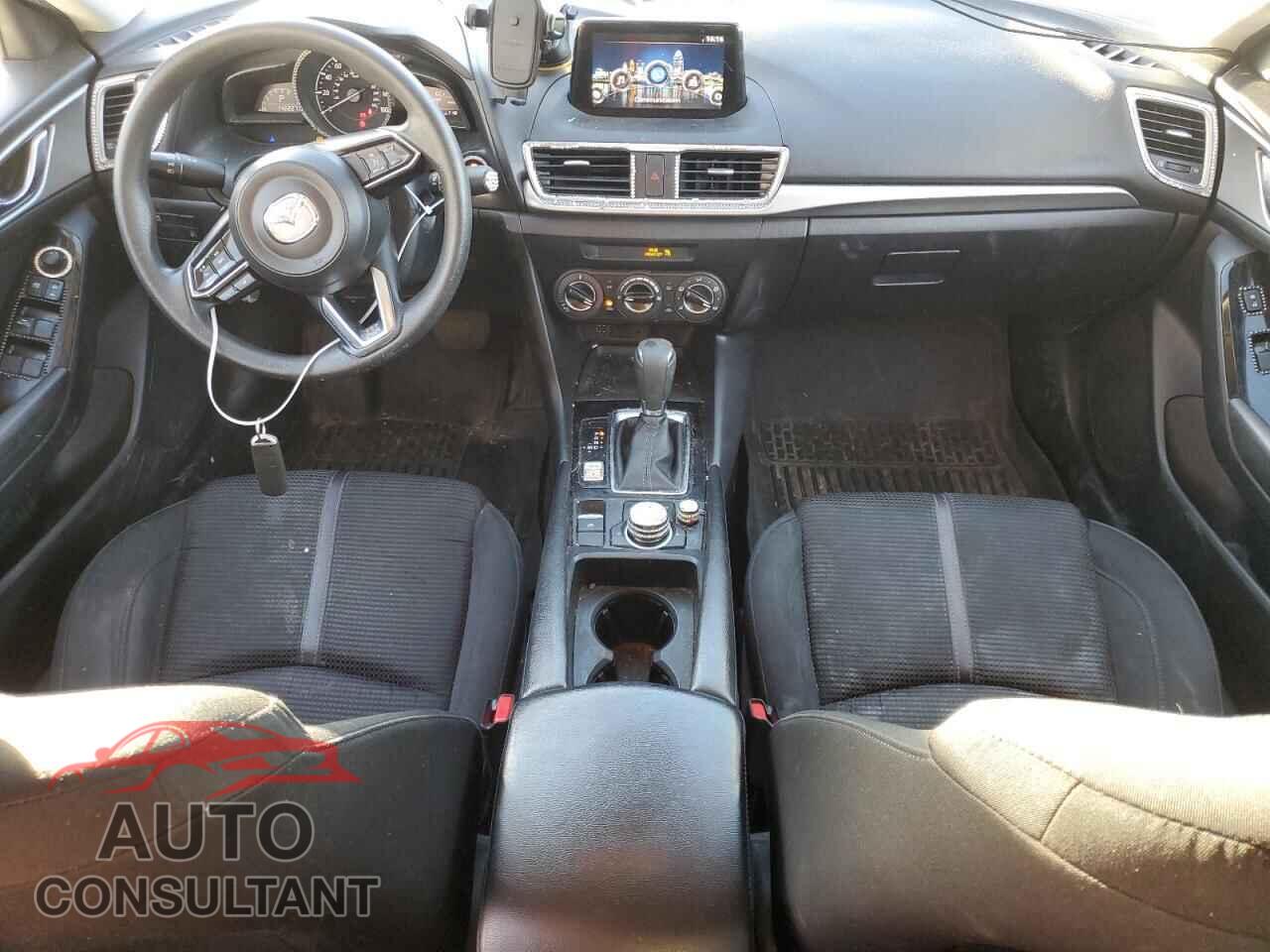 MAZDA 3 2017 - 3MZBN1U71HM103330