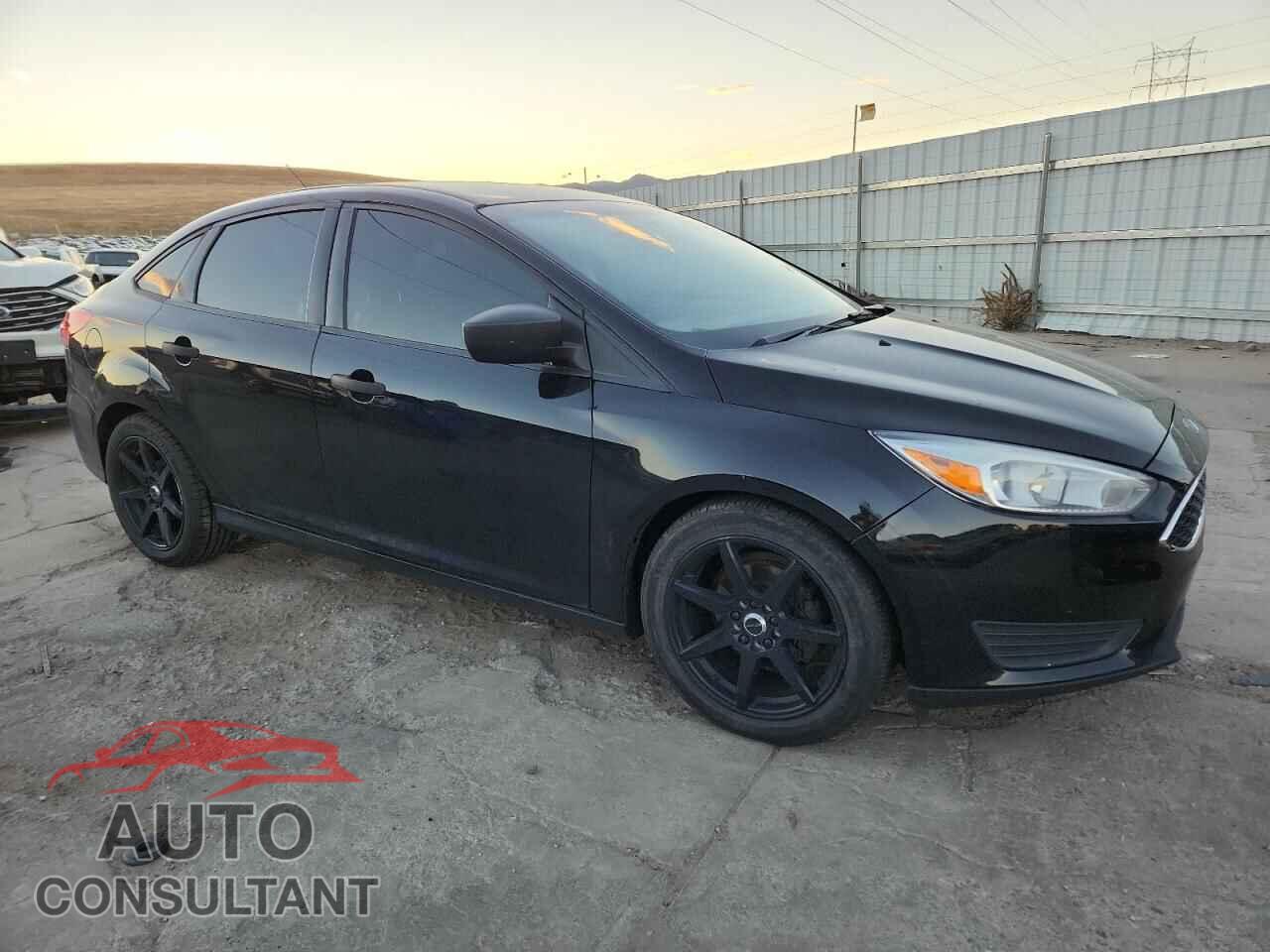 FORD FOCUS 2017 - 1FADP3E22HL342980