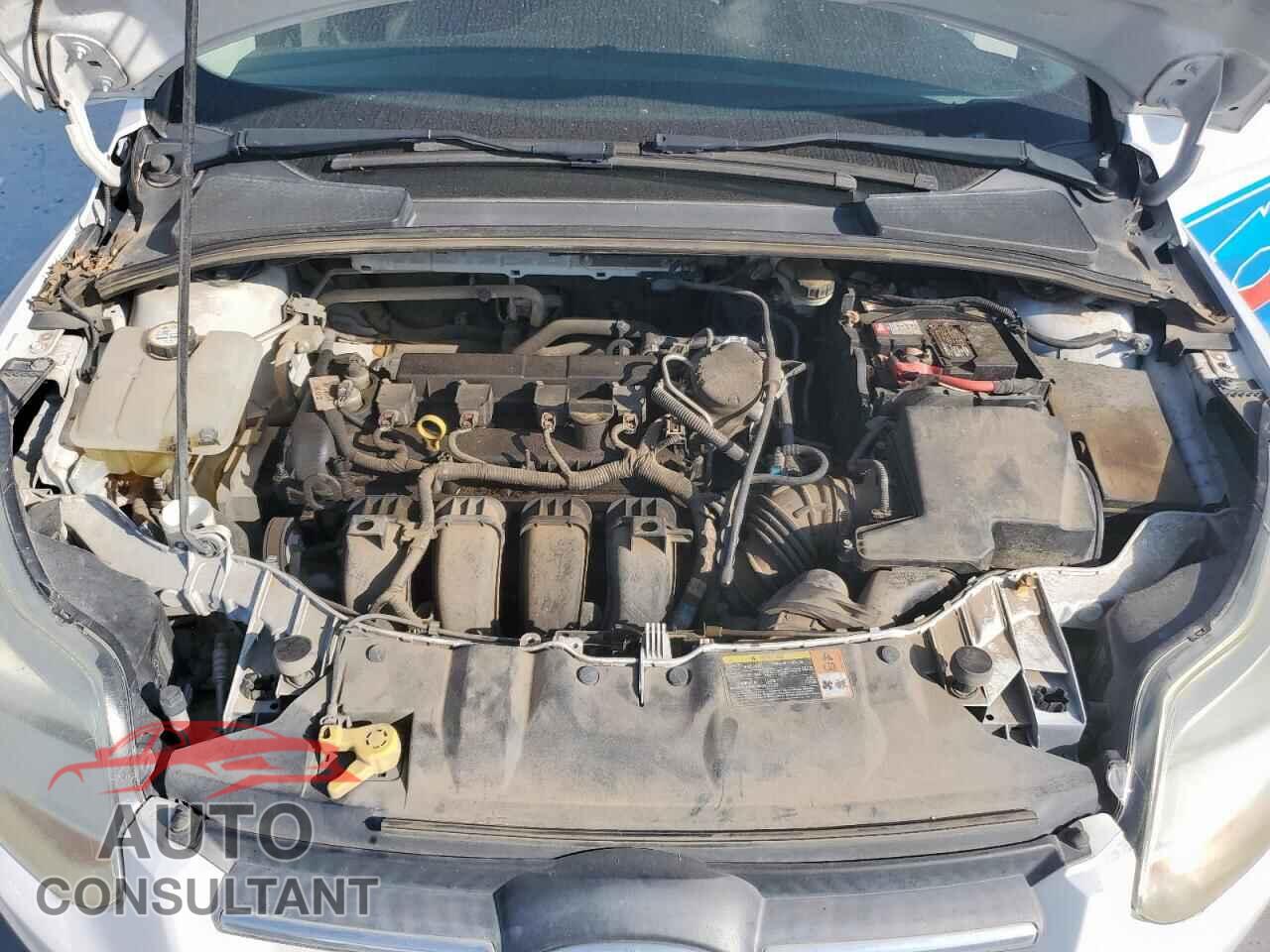 FORD FOCUS 2014 - 1FADP3E2XEL229466