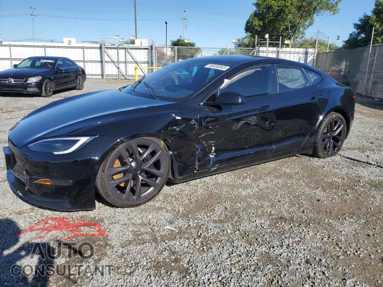 TESLA MODEL S 2022 - 5YJSA1E56NF476715