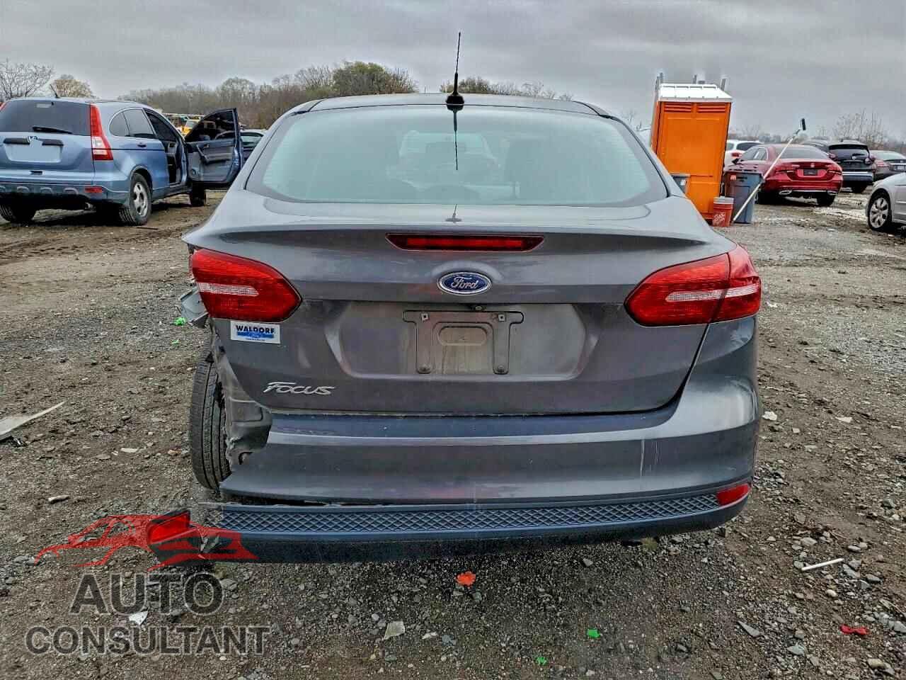 FORD FOCUS 2015 - 1FADP3E25FL322350