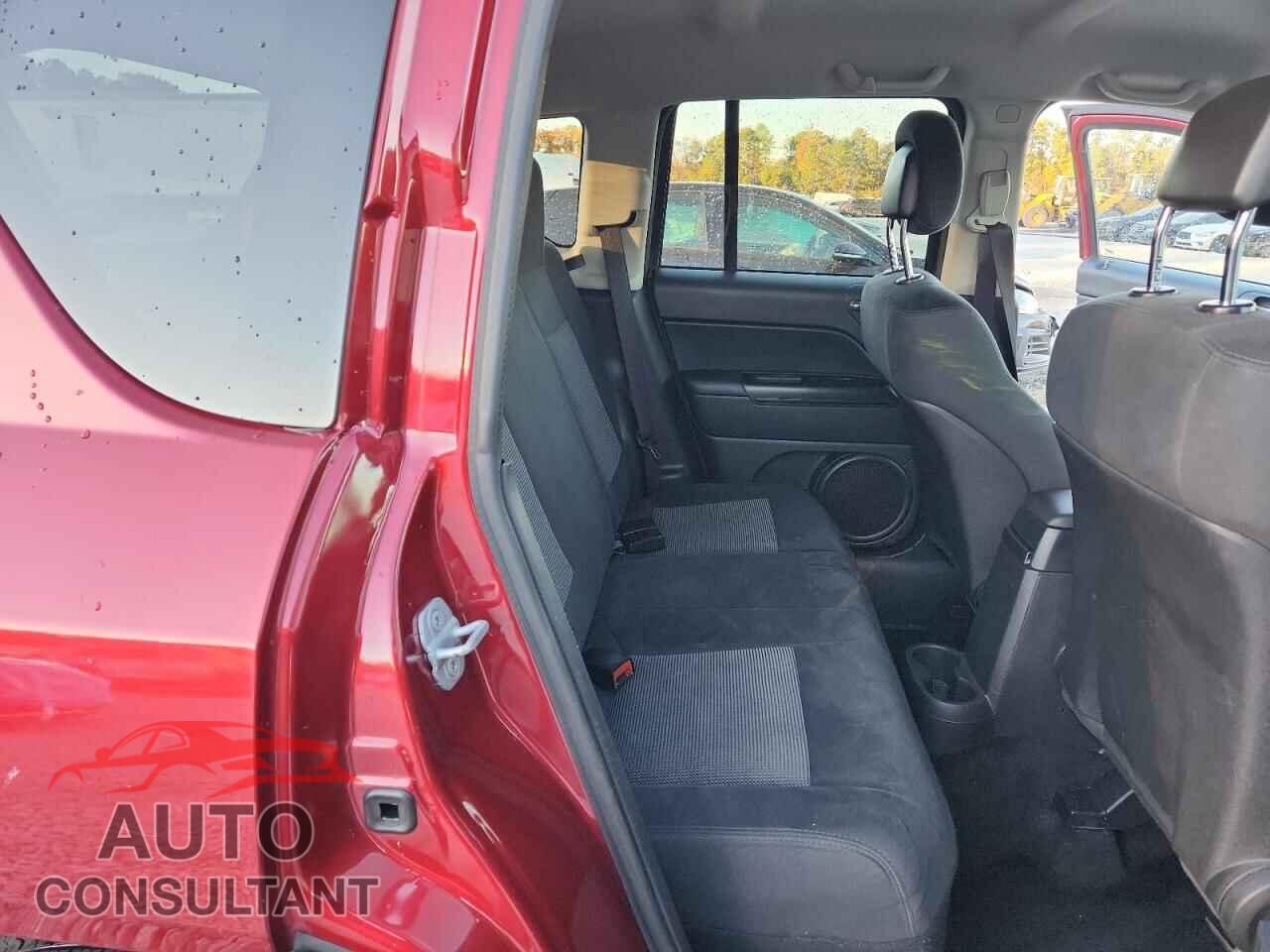 JEEP COMPASS 2012 - 1C4NJCBBXCD677573