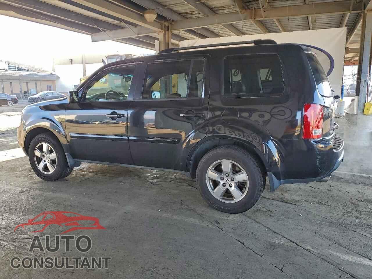 HONDA PILOT 2011 - 5FNYF4H72BB007529