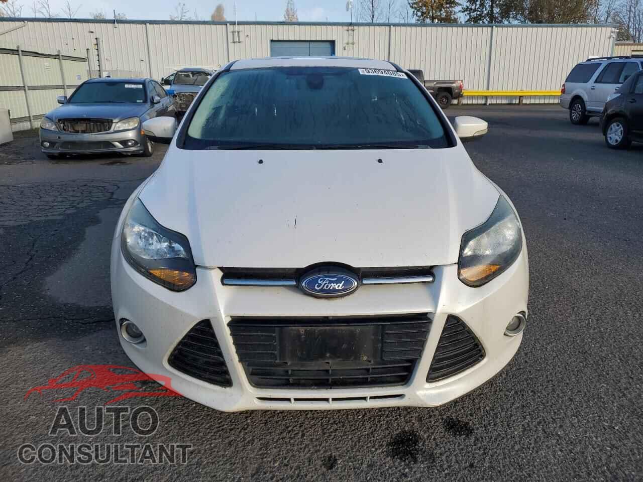 FORD FOCUS 2012 - 1FAHP3N22CL285478