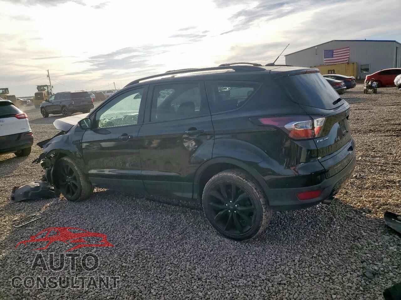 FORD ESCAPE 2017 - 1FMCU0JD9HUC90001