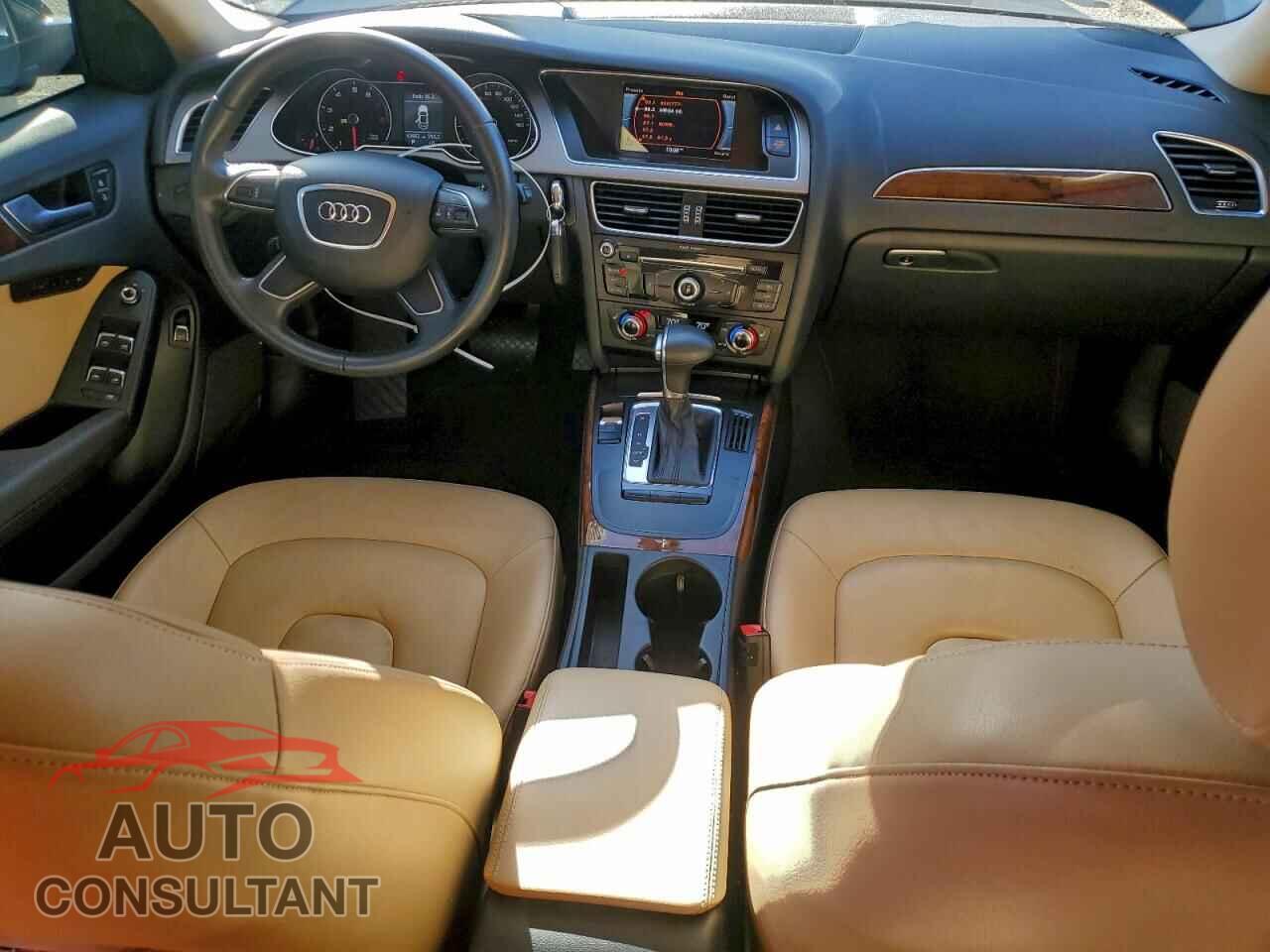 AUDI A4 2013 - WAUEFAFL3DN022348