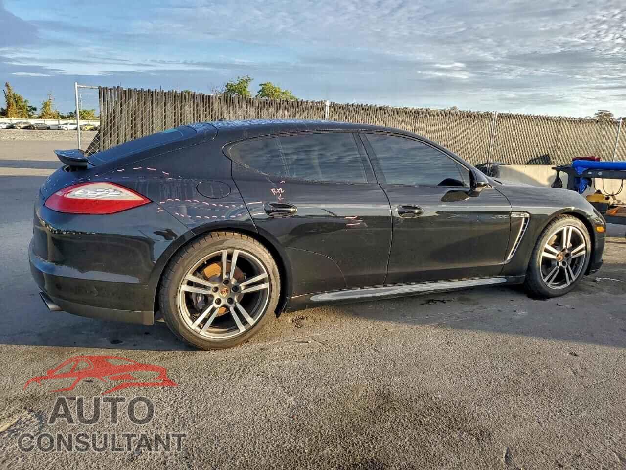 PORSCHE PANAMERA 2013 - WP0AA2A79DL016596