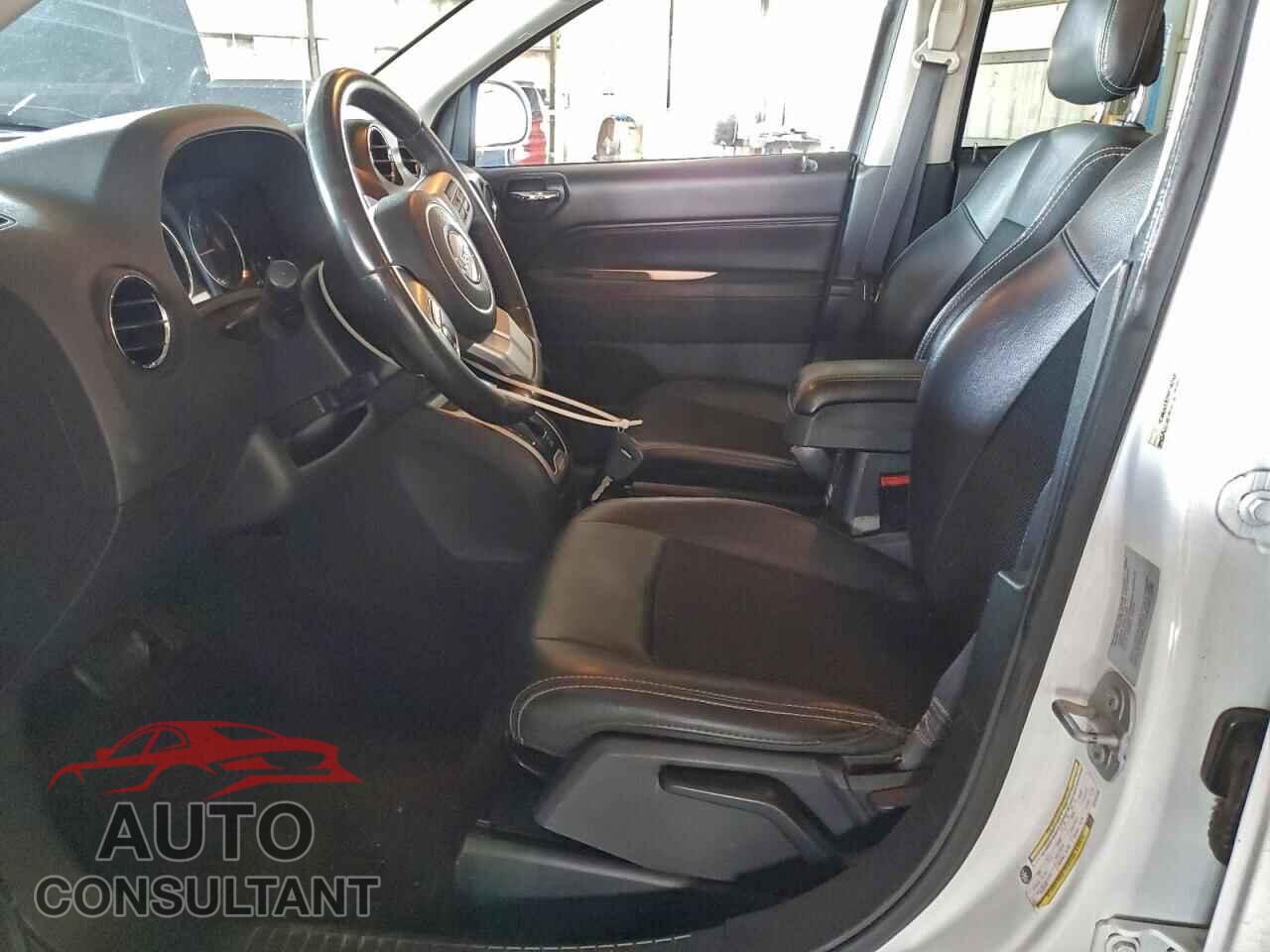 JEEP COMPASS 2017 - 1C4NJCEB2HD182500