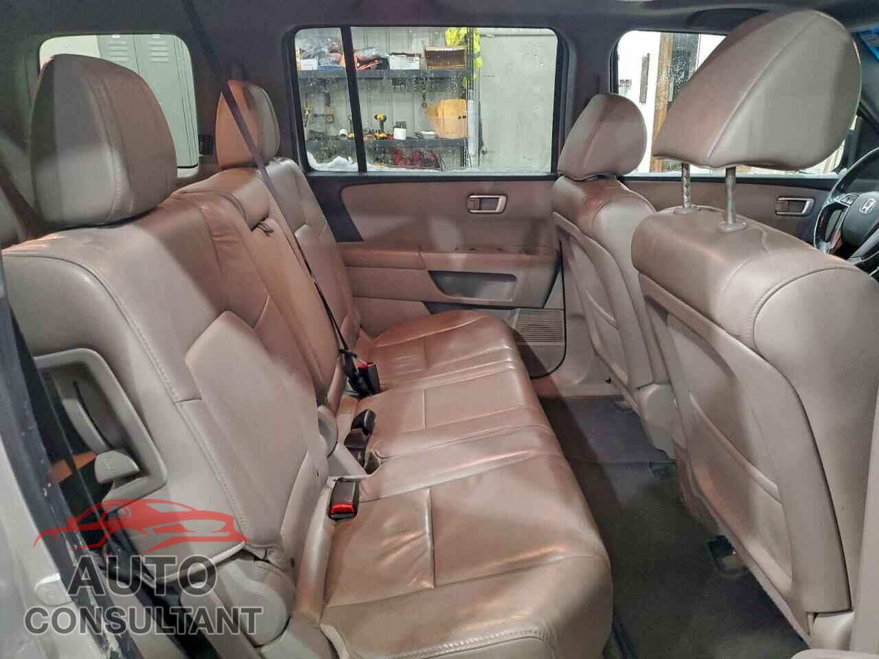 HONDA PILOT 2013 - 5FNYF4H52DB071992
